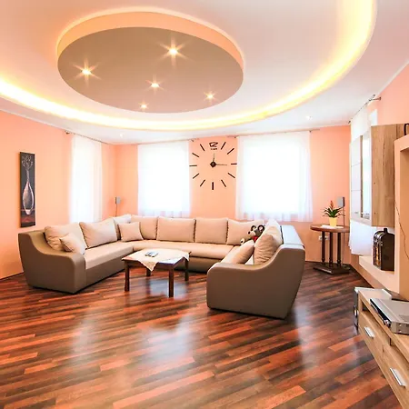 Beige By Interhome شقة